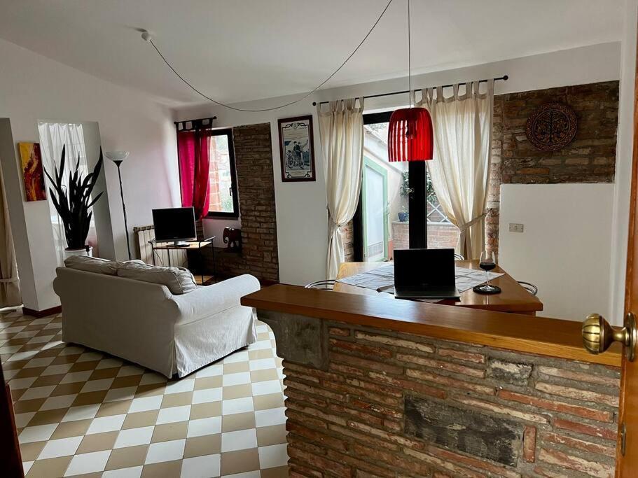 La Mansarda Apartment San Miniato Luaran gambar